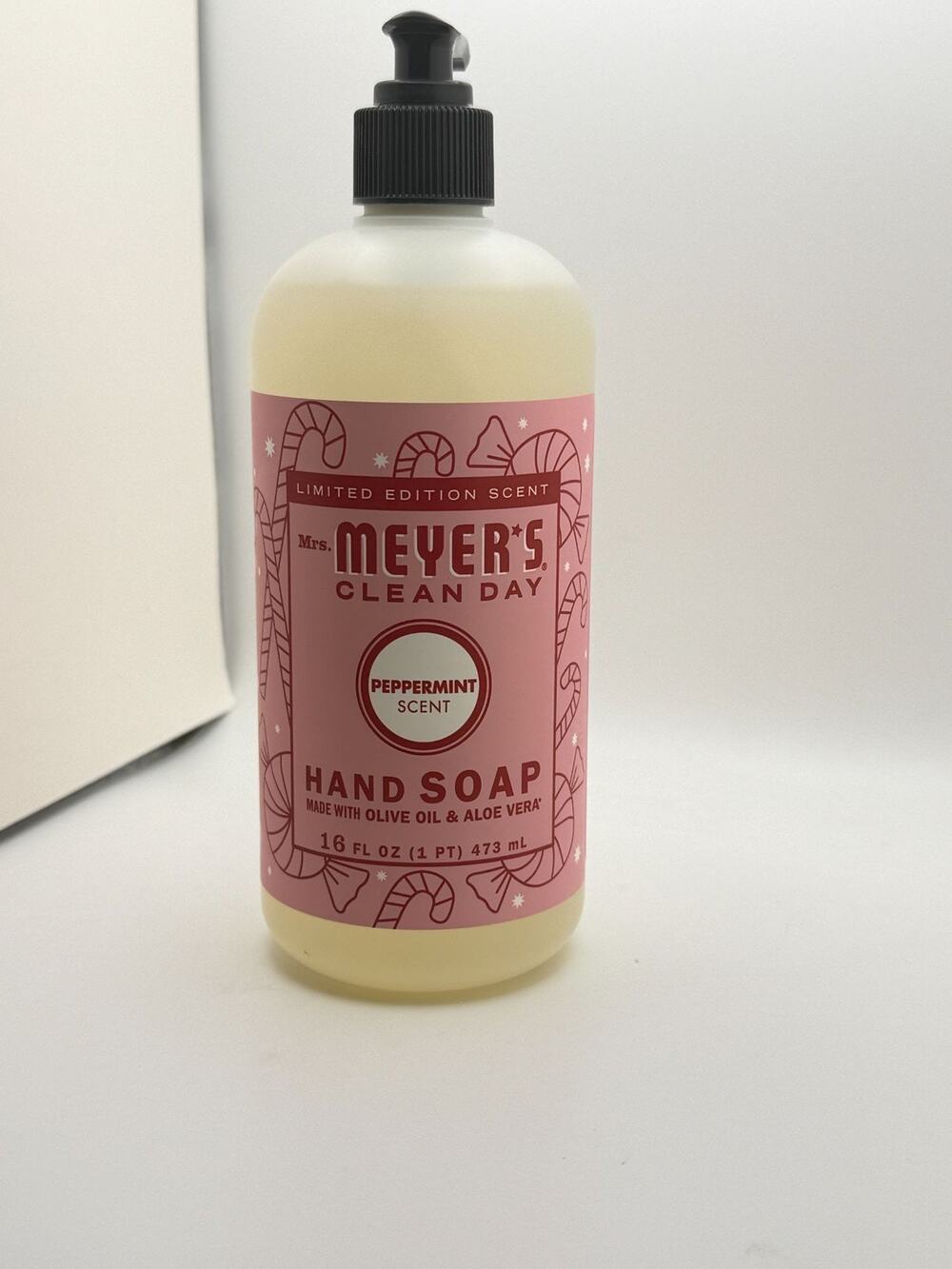 Mrs. Meyers Clean Day Peppermint Scent Hand Soap 16 Fl Oz Limited Edition
